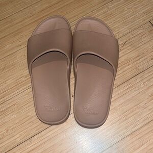 Archies Arch Support Slides Tan Unisex women's size 5 men's 4